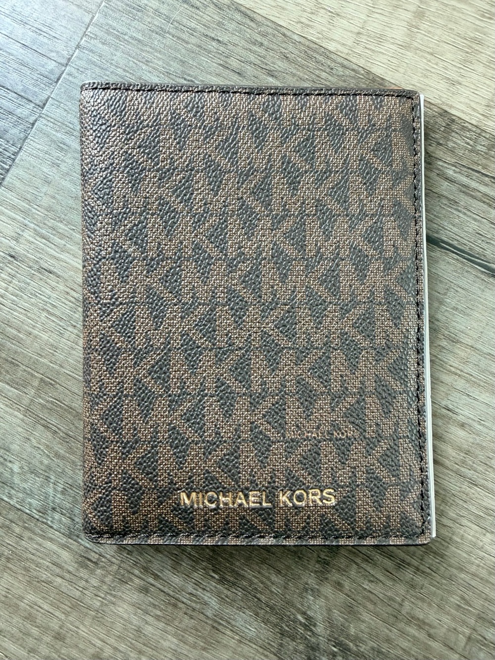 Michael Kors Jet Set Travel Passport Holder